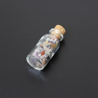 Bouteille de minéraux mélangés
